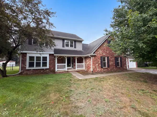 8005 Edgewood Court, Plainfield, IN 46168