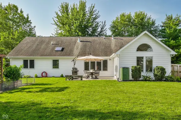 9020 Pinecreek Court, Indianapolis, IN 46256