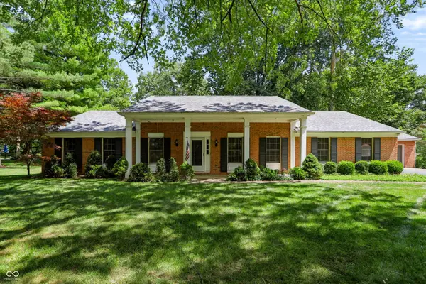 361 S Sussex Place, Columbus, IN 47201