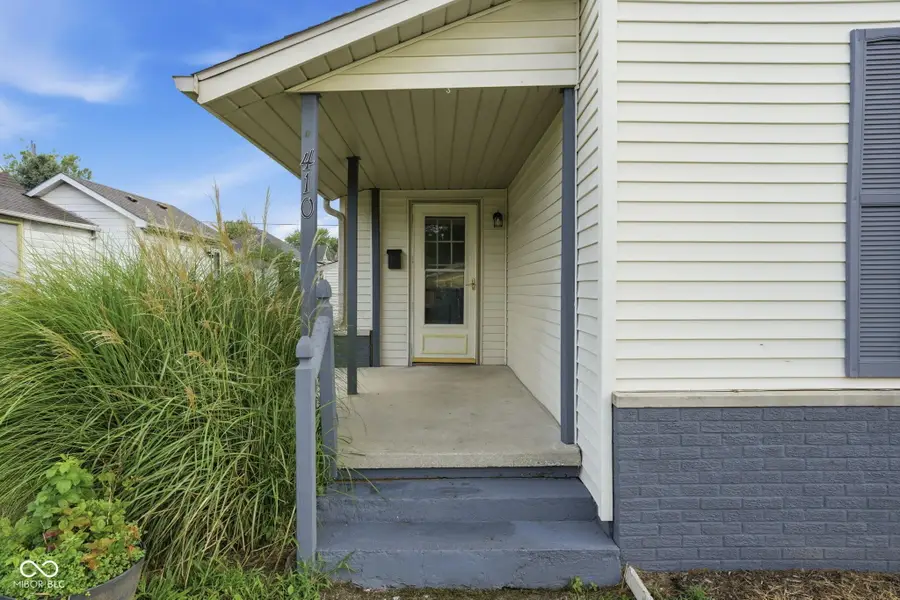410 E Vermont Street, Brazil, IN 47834 - #3