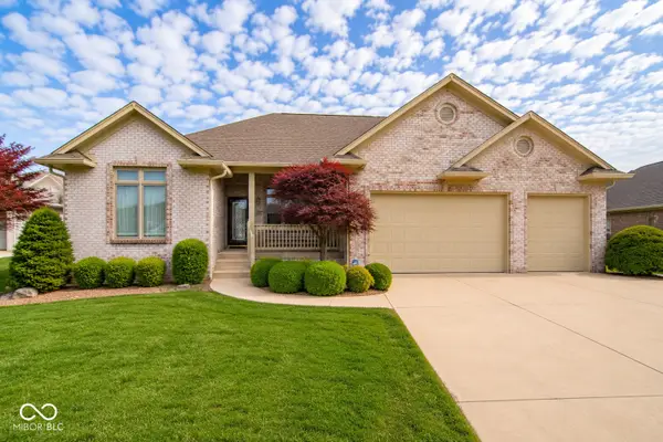 2743 Baywater Court, Greenwood, IN 46143