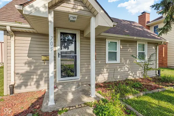 705 S 22nd Street, Elwood, IN 46036
