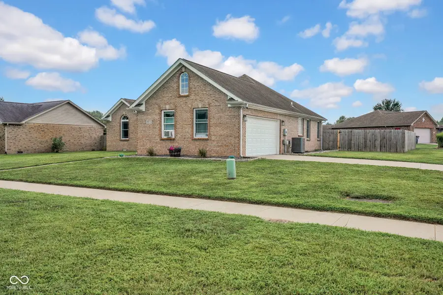 4460 Katy Drive, Seymour, IN 47274 - #3