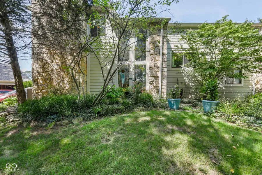 5640 Twin Lakes Court, Indianapolis, IN 46237 - #2