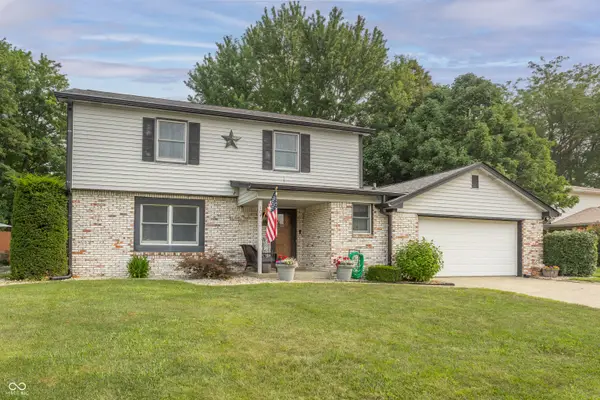 104 Creek View Drive, Greenfield, IN 46140