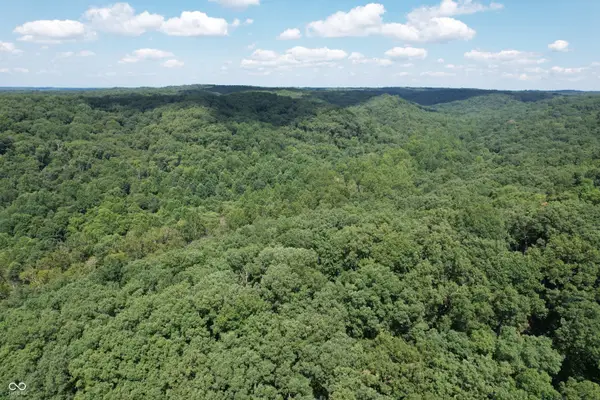 7850 E Deckard Ridge, Nashville, IN 47448