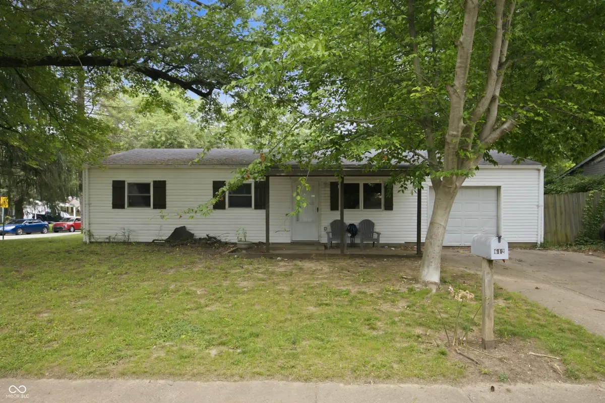 612 Hampton Lane, Chesterfield, IN 46017 - #1