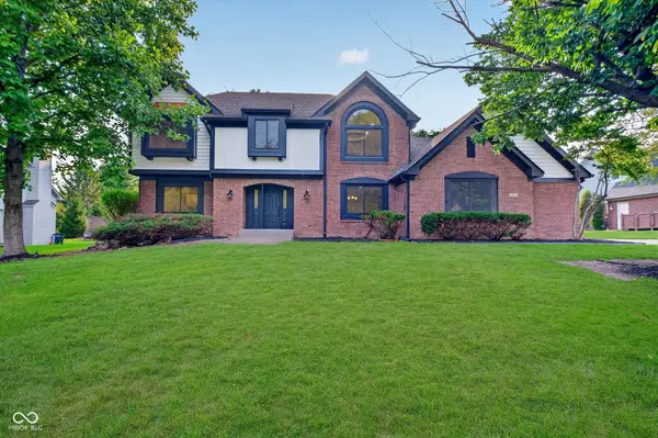 13832 Riverwood Way, Carmel, IN 46032