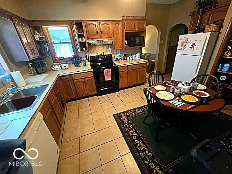 251 E Us Highway 52, Rushville, IN 46173 - #3