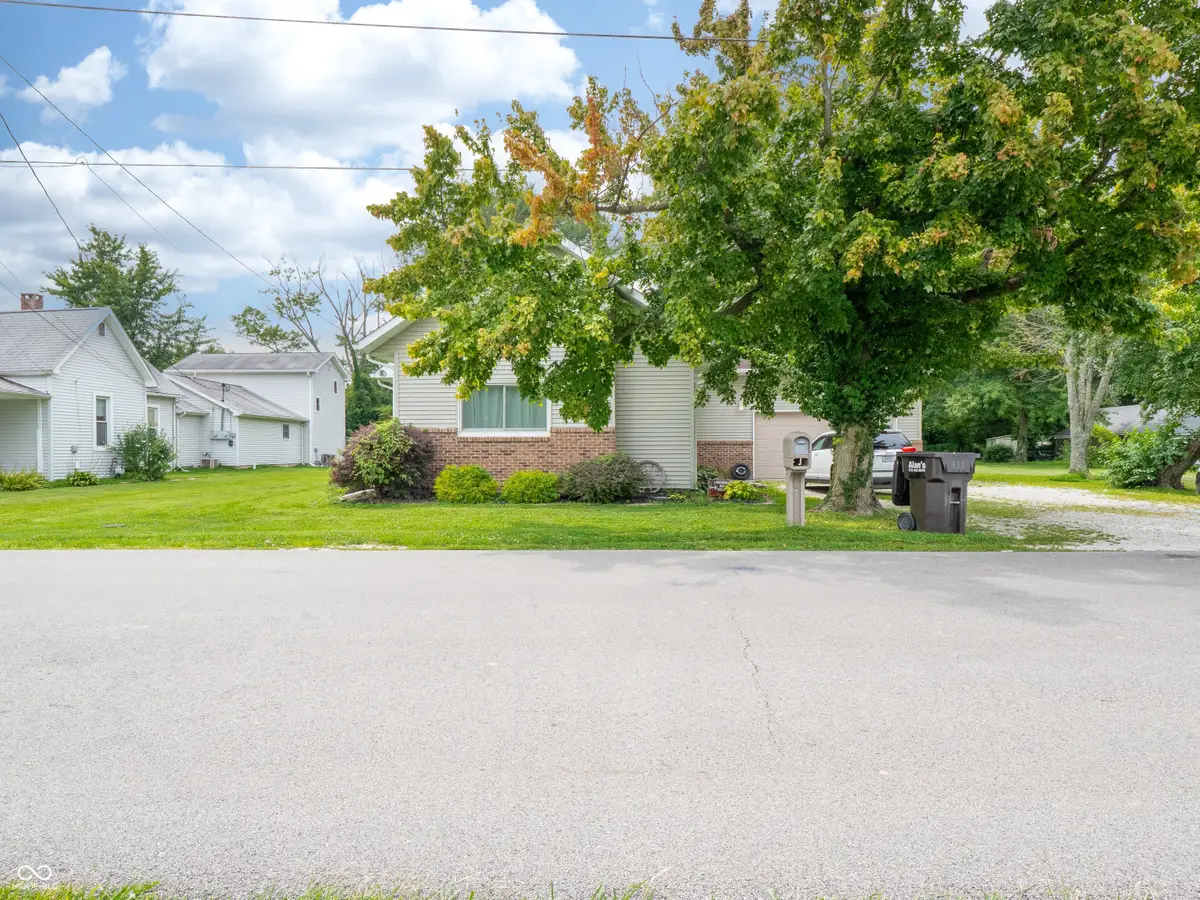 8621 N Murphy Road, Brazil, IN 47834 - #1
