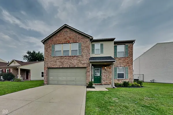 2233 Summerfield Drive, Plainfield, IN 46168