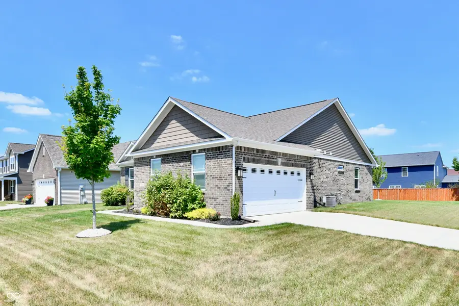 6768 Birmingham Avenue, McCordsville, IN 46055 - #2