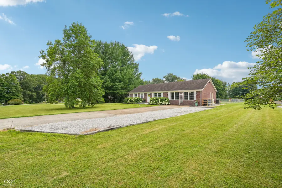 5389 W County Road 300 S, Coatesville, IN 46121 - #3