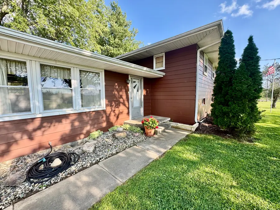 1628 N 300 W, Crawfordsville, IN 47933 - #3