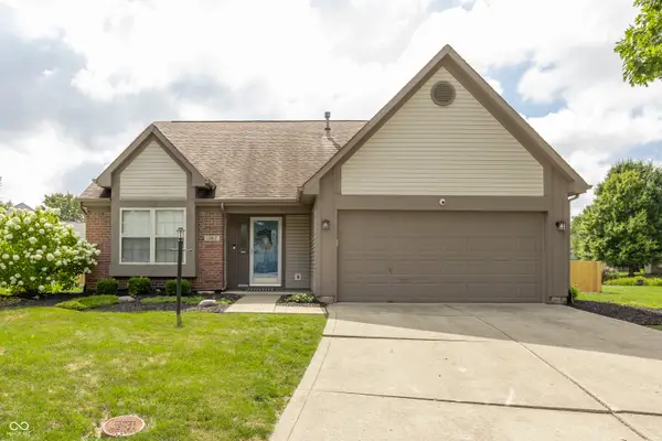 13817 Wabash Drive, Fishers, IN 46038