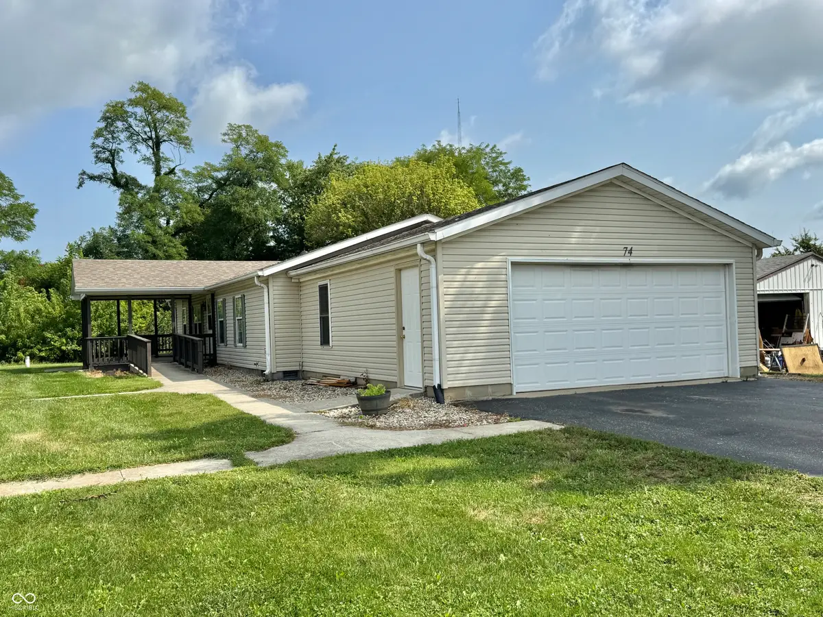 74 Tennessee, Clayton, IN 46118 - #1