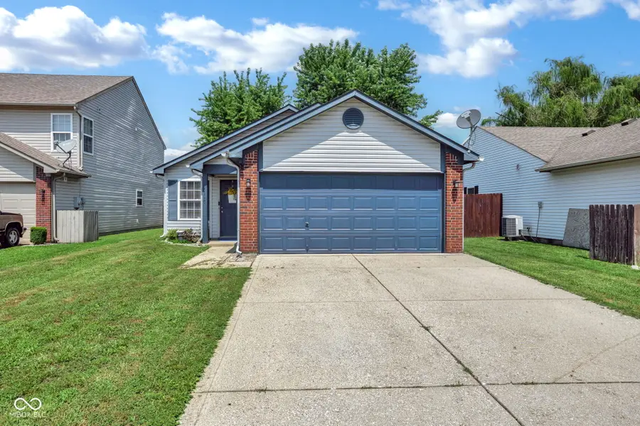 5118 Sandy Forge Drive, Indianapolis, IN 46221 - #2