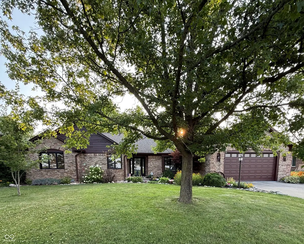11867 N Shelby 700 W, New Palestine, IN 46163 - #1