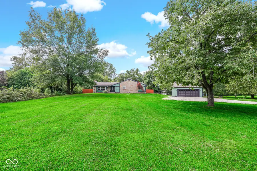 823 W 200 N, Greenfield, IN 46140 - #3
