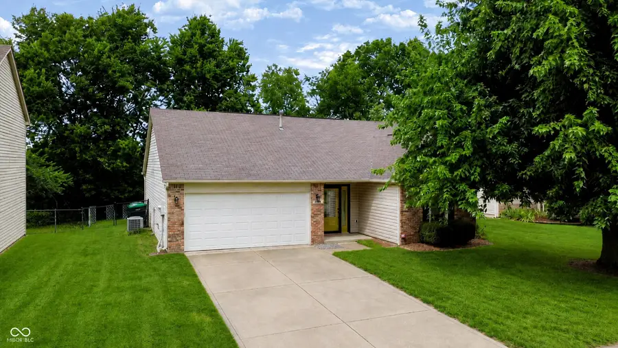 4846 Oakleigh Parkway, Greenwood, IN 46143 - #2