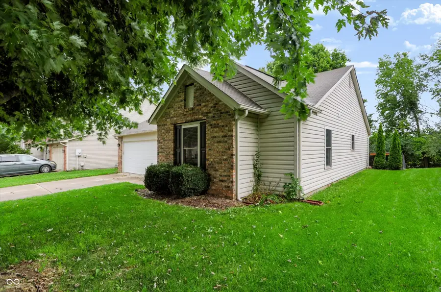 4846 Oakleigh Parkway, Greenwood, IN 46143 - #3