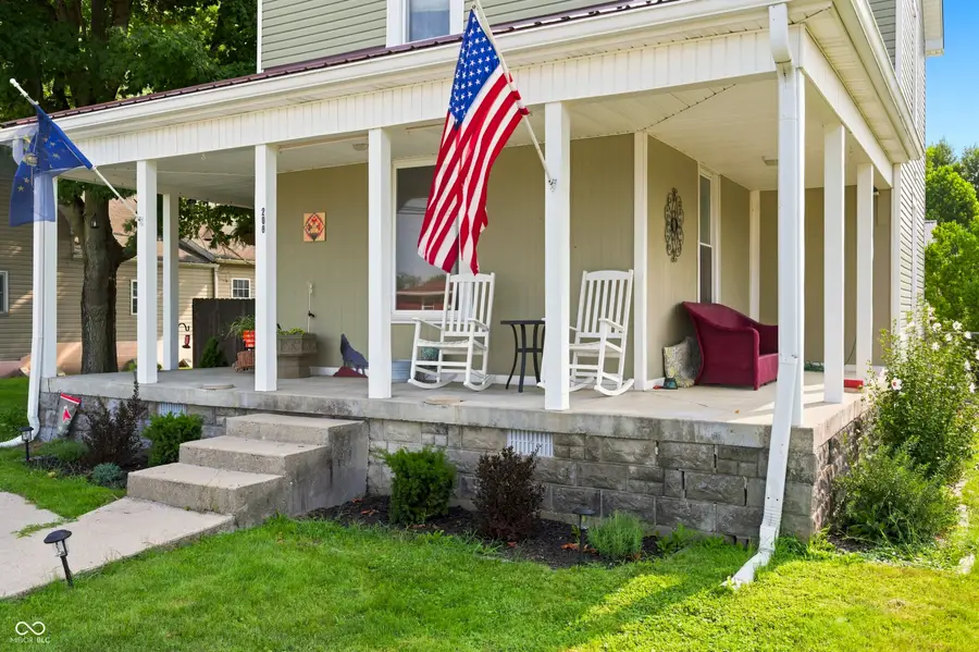 208 S Sycamore Street, Gaston, IN 47342 - #2