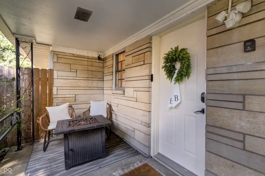 1916 Keller Avenue, Columbus, IN 47201 - #2