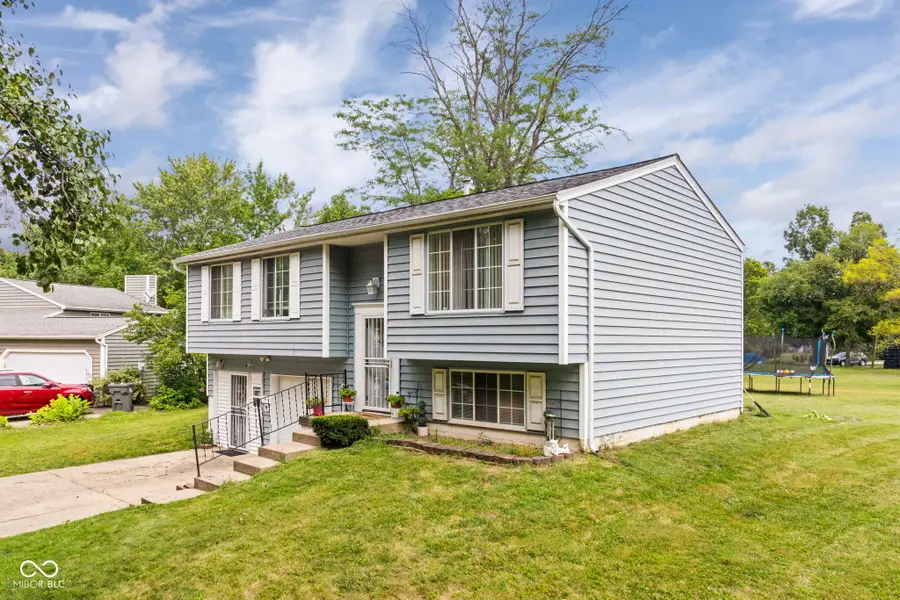 9007 Squire Court, Indianapolis, IN 46250 - #2