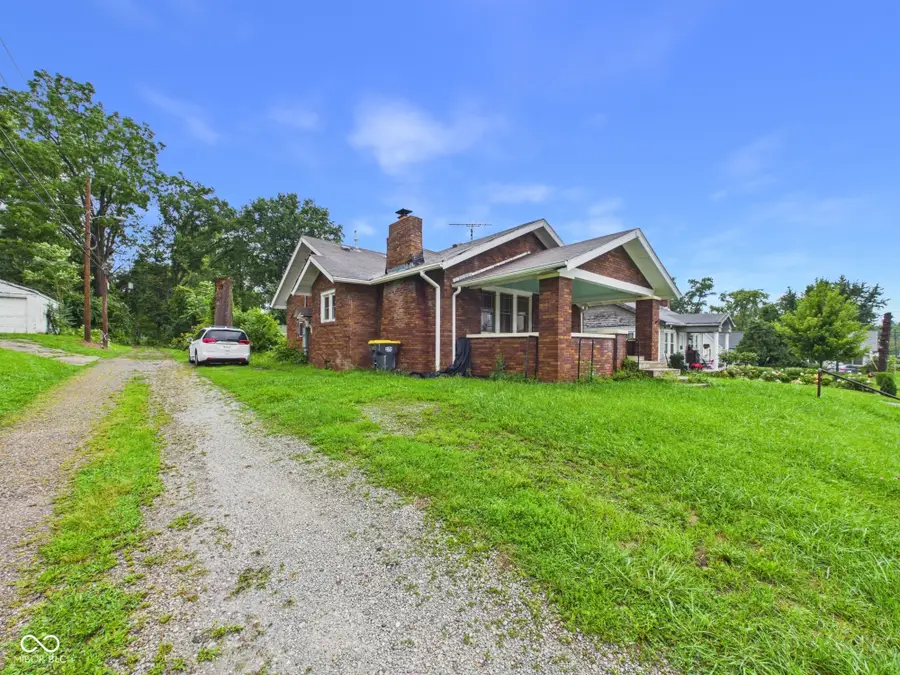915 Arrow Avenue, Anderson, IN 46016 - #2