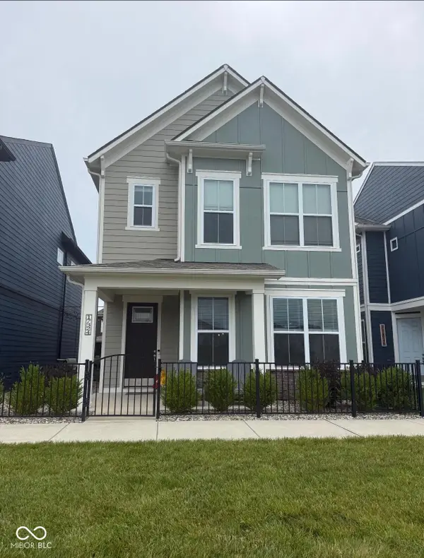 17324 Henslow Drive, Westfield, IN 46074