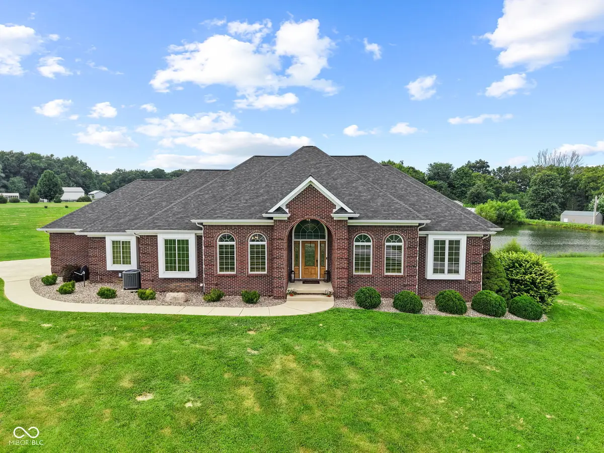 9010 W Koger Lane, Martinsville, IN 46151 - #1