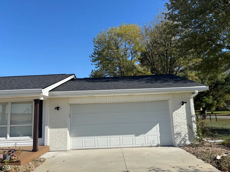 7261 S 250 E, Columbus, IN 47201 - #3