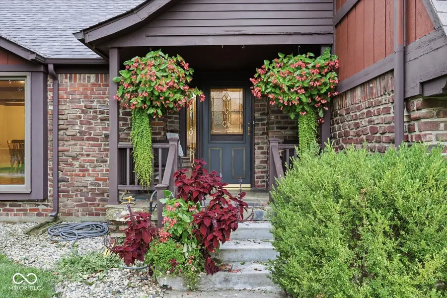 2725 N Richard Drive, Shelbyville, IN 46176 - #3