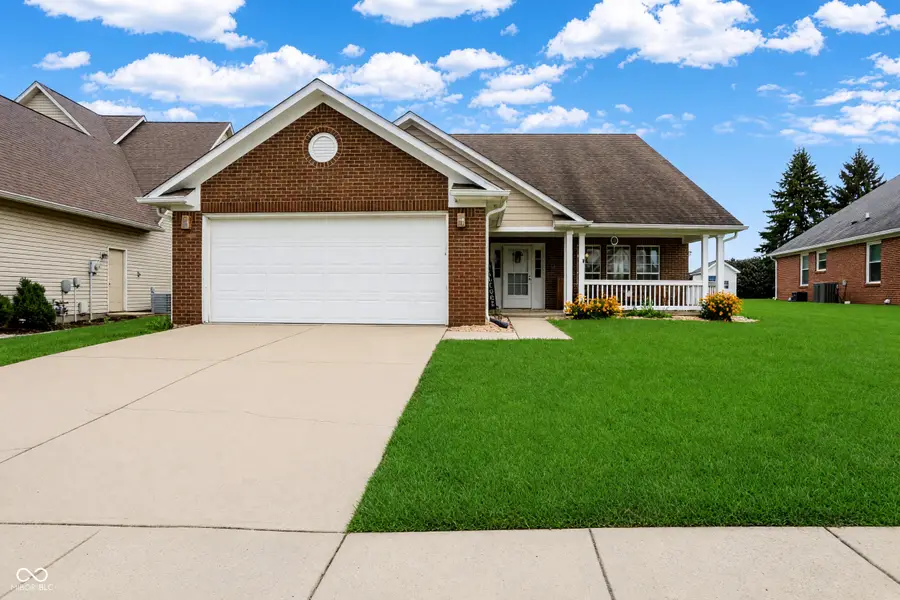 4317 W Summerhaven Drive, New Palestine, IN 46163 - #2