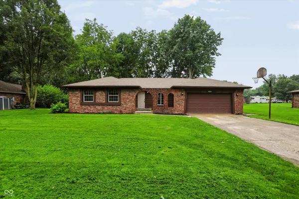 254 Summit Ridge Drive, Greenwood, IN 46142