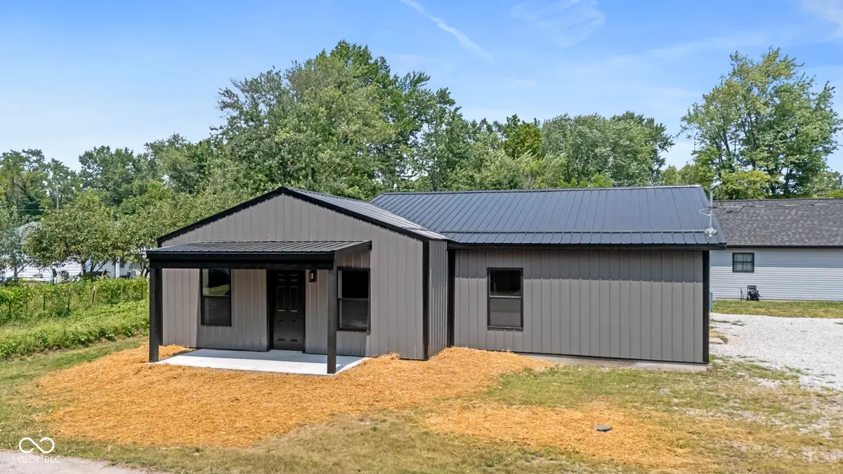 1104 Mann Avenue, Austin, IN 47102 - #1