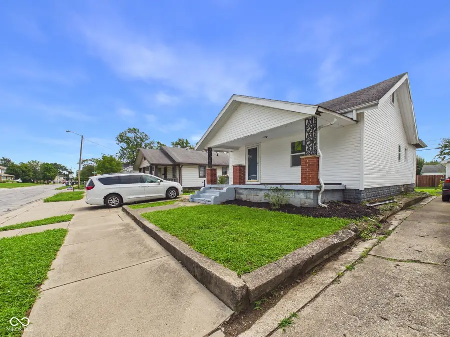 717 E 29th Street, Anderson, IN 46016 - #2