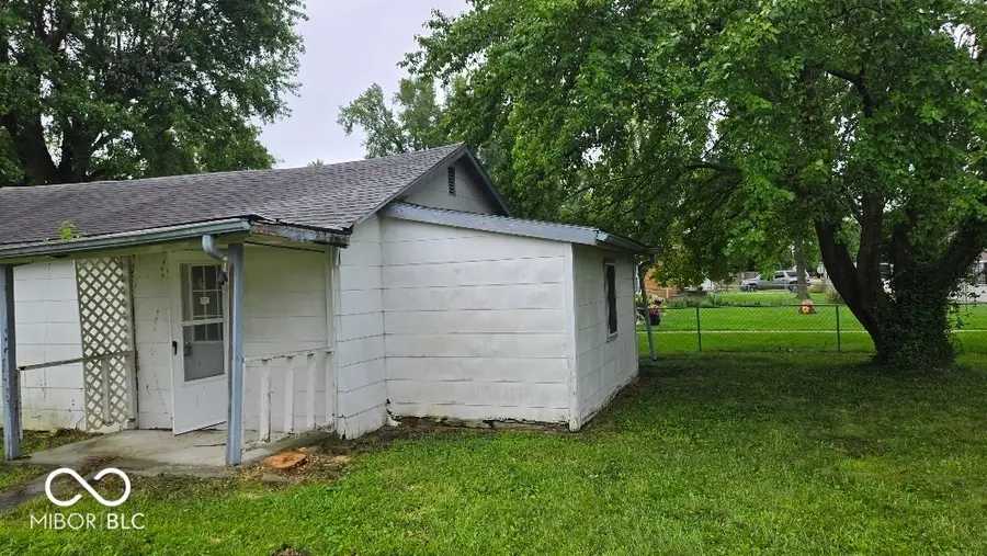 1110 Lincoln Street, Shelbyville, IN 46176 - #2