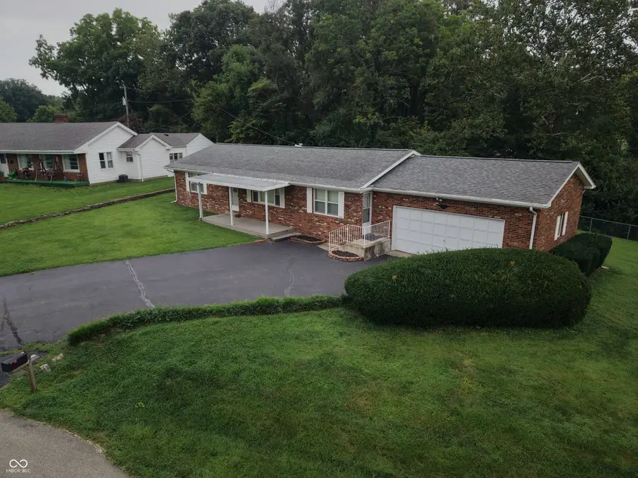 707 N Davidson Street, Greensburg, IN 47240 - #2