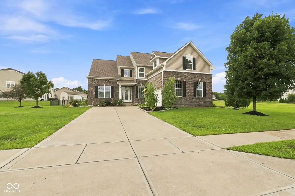 12002 Logan Hunter Trail, Noblesville, IN 46060 - #1