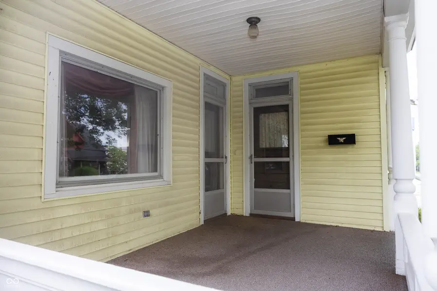 111 N Grant Avenue, Crawfordsville, IN 47933 - #2