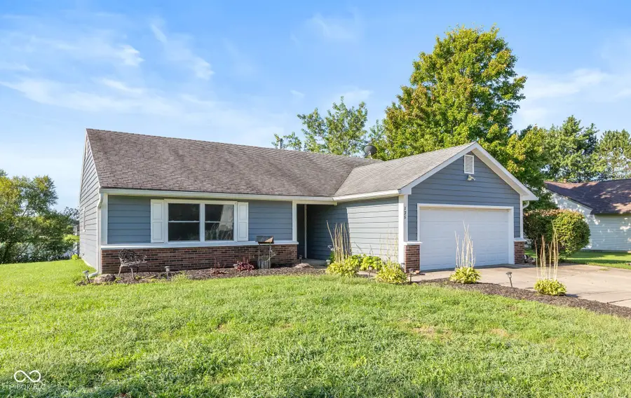 125 Rolling Ridge Road, Shelbyville, IN 46176 - #3