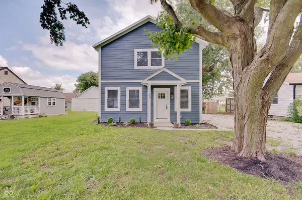 67 S Tresslar Avenue, Bargersville, IN 46106