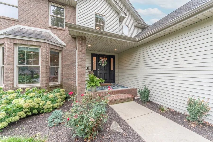 941 Peregrine Drive, Columbus, IN 47203 - #3
