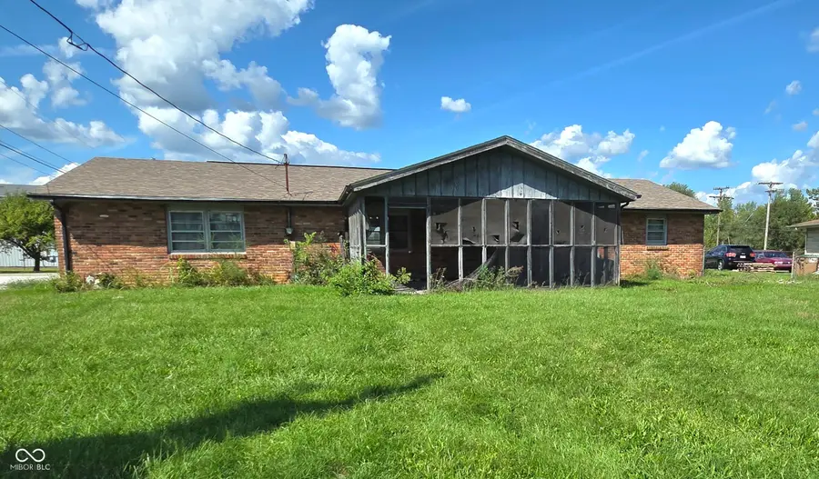 1343 W Paula Drive, Columbus, IN 47201 - #3