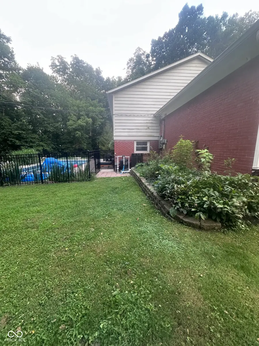 2 Locust Hill Street, Crawfordsville, IN 47933 - #2