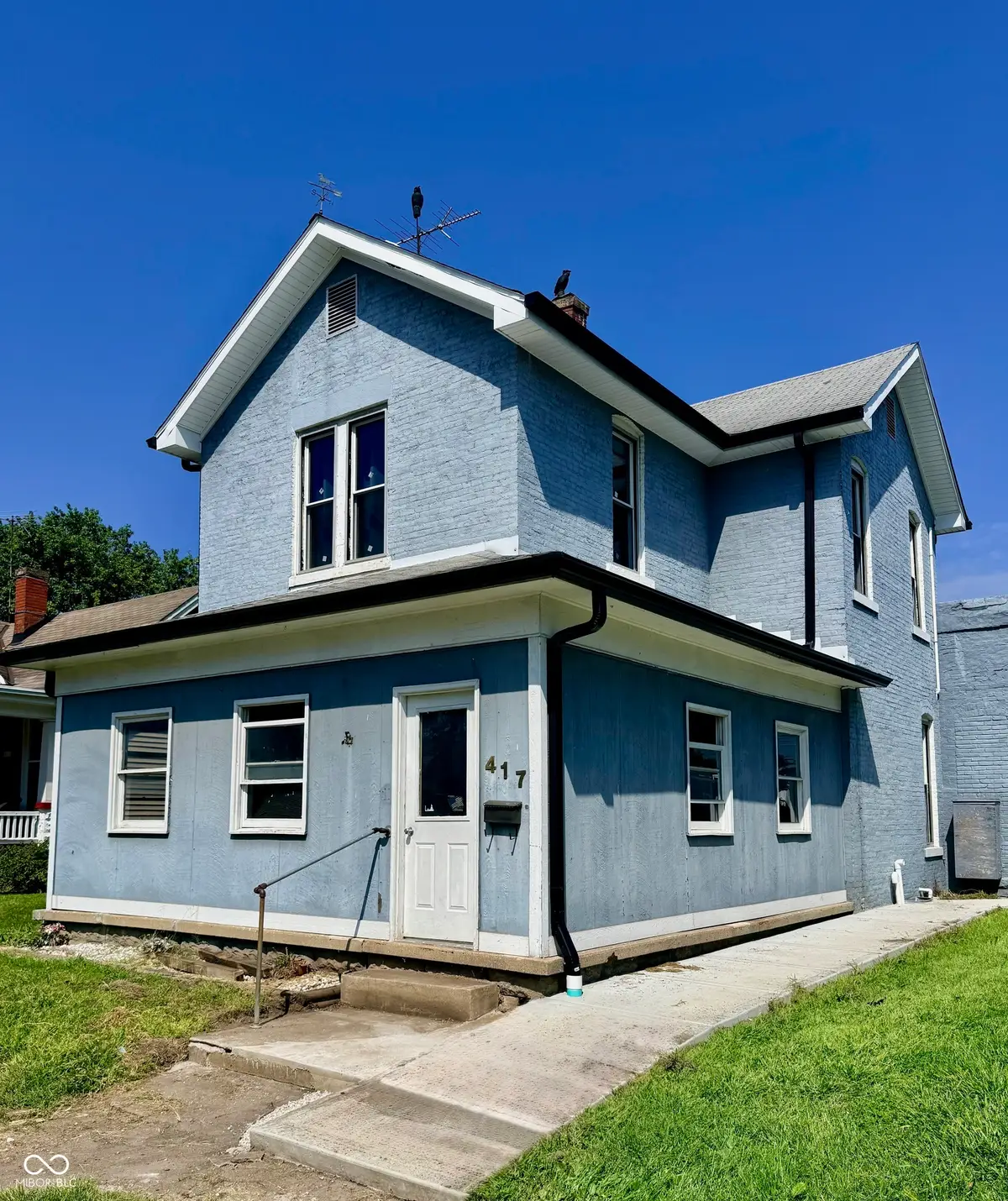 417 E 4th Street, Seymour, IN 47274 - #1