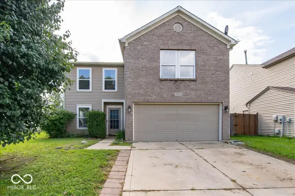 2122 Bridlewood Drive, Franklin, IN 46131