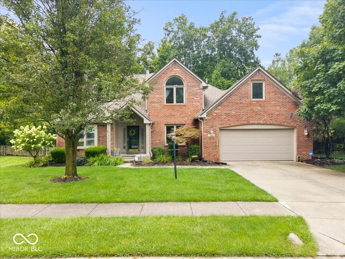 8276 Hampton Circle W, Indianapolis, IN 46256 - #1
