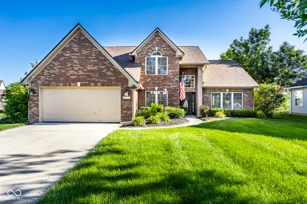 1022 Sugar Maple Drive, Greenwood, IN 46143